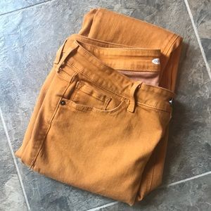 Perfect Fall Color 🍁 Women’s Rockstar Jegging 🍂